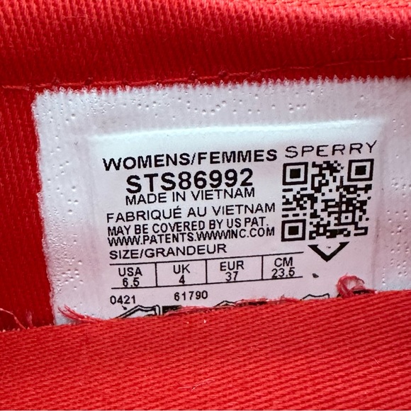 Sperry Crest Strawberry Ice Cream Shortcake Slip-On Sneaker Size 6.5M - Picture 16 of 16